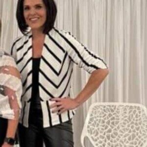 CHICO'S Open Front Blazer/Jacket Black White Peplum Size (Small)